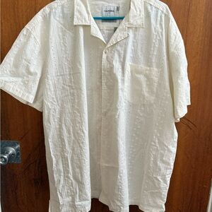 Goodfellow & Co Men's Vacay Collection Cream Short Sleeve Button Up Shirt